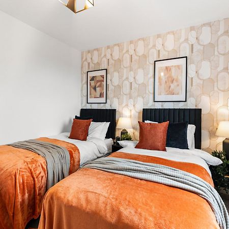 Stylish Two-Bedroom Flat In Норуич Екстериор снимка