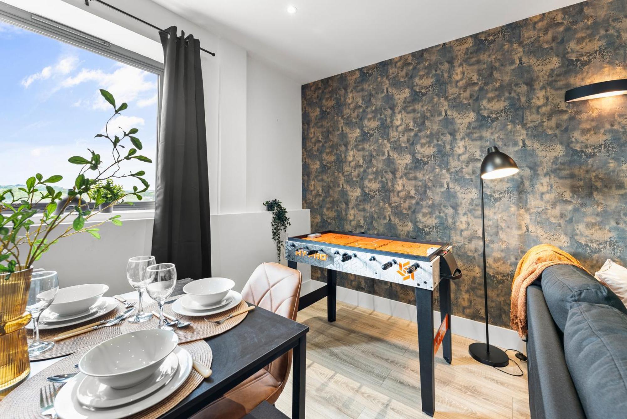 Stylish Two-Bedroom Flat In Норуич Екстериор снимка