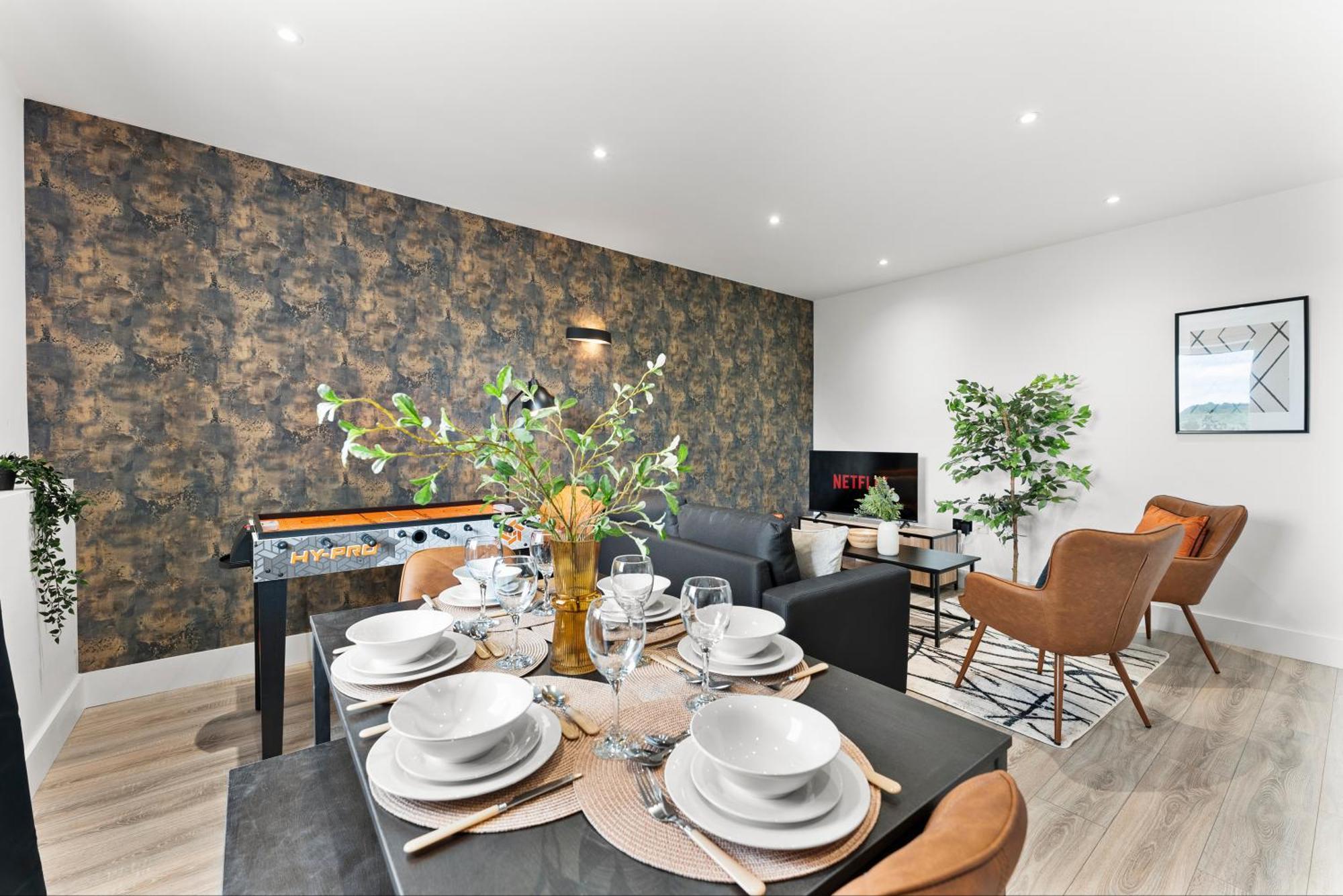 Stylish Two-Bedroom Flat In Норуич Екстериор снимка